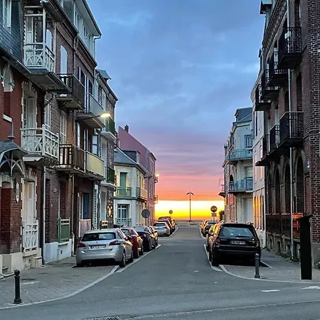 Apartment 100 Metres De La Apercu
